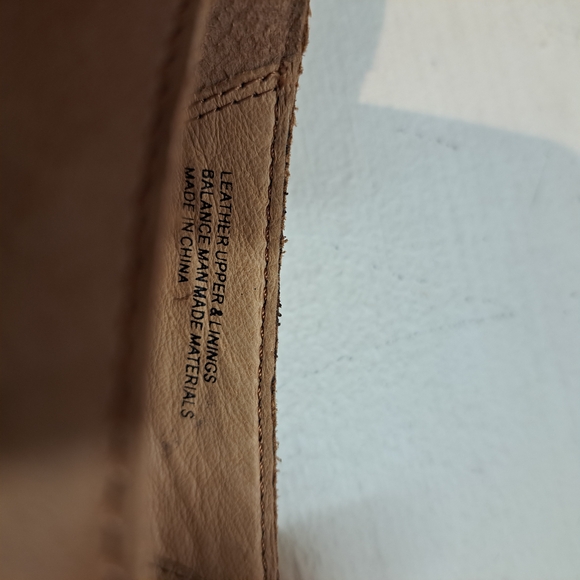 Born Casual Slip-On Flats Tan Leather With Plaid Lining Women's Shoe Size 6.5 - Picture 9 of 10